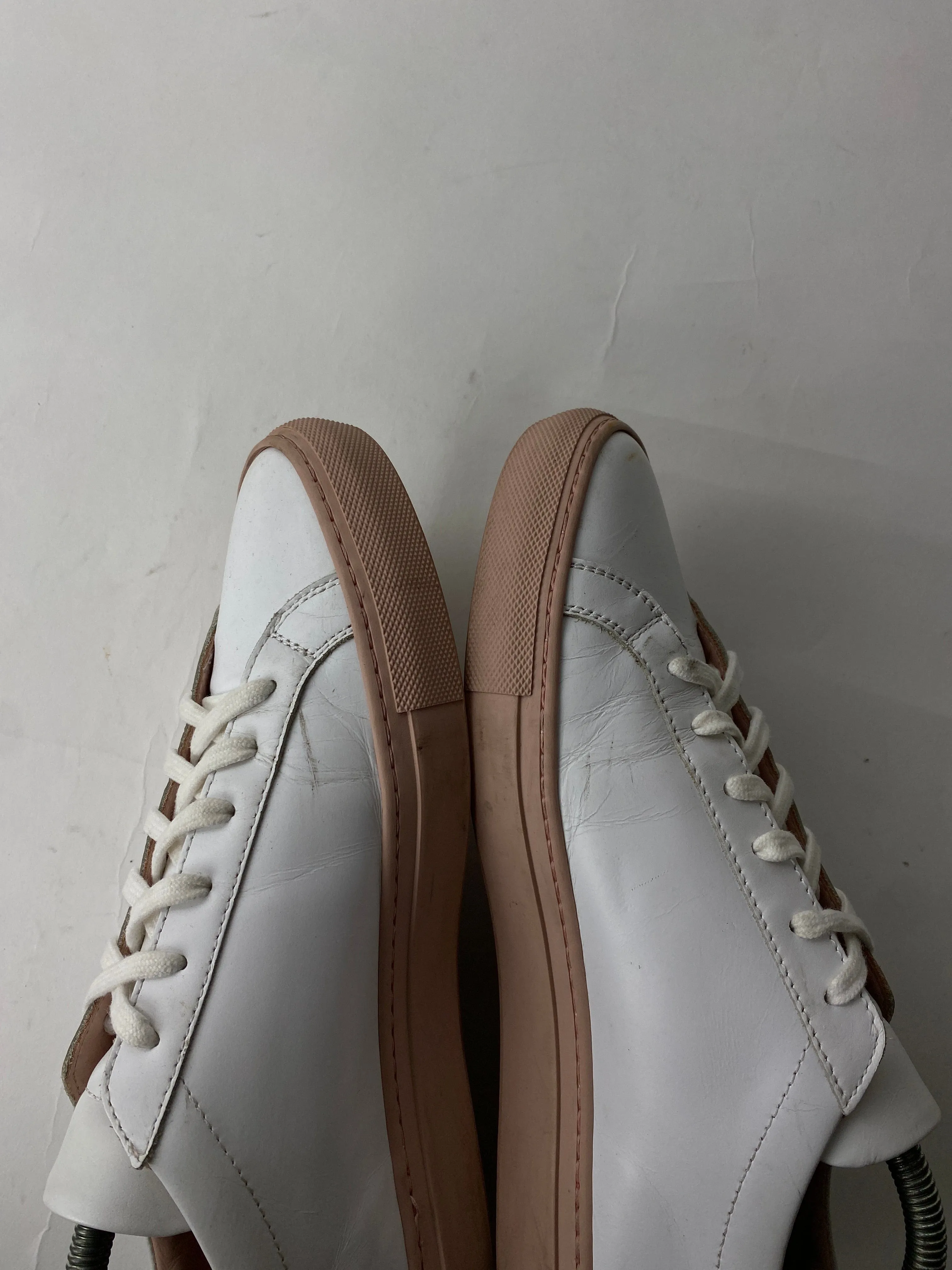 Common Projects Achilles Low U.S. Mens 8 White Leather
