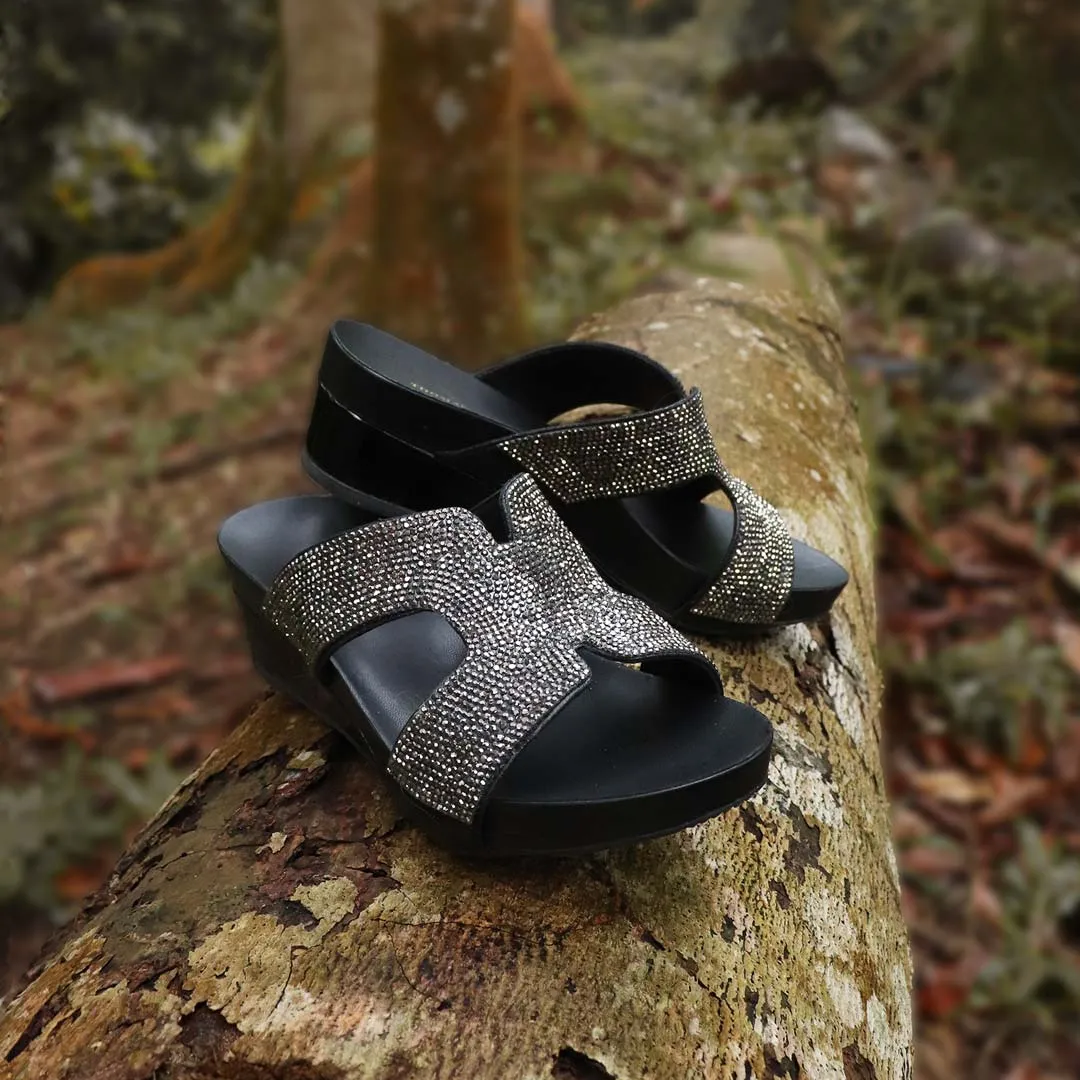 [EXTRA 20% off at cart] H-strap Glamour Stone Low Wedges