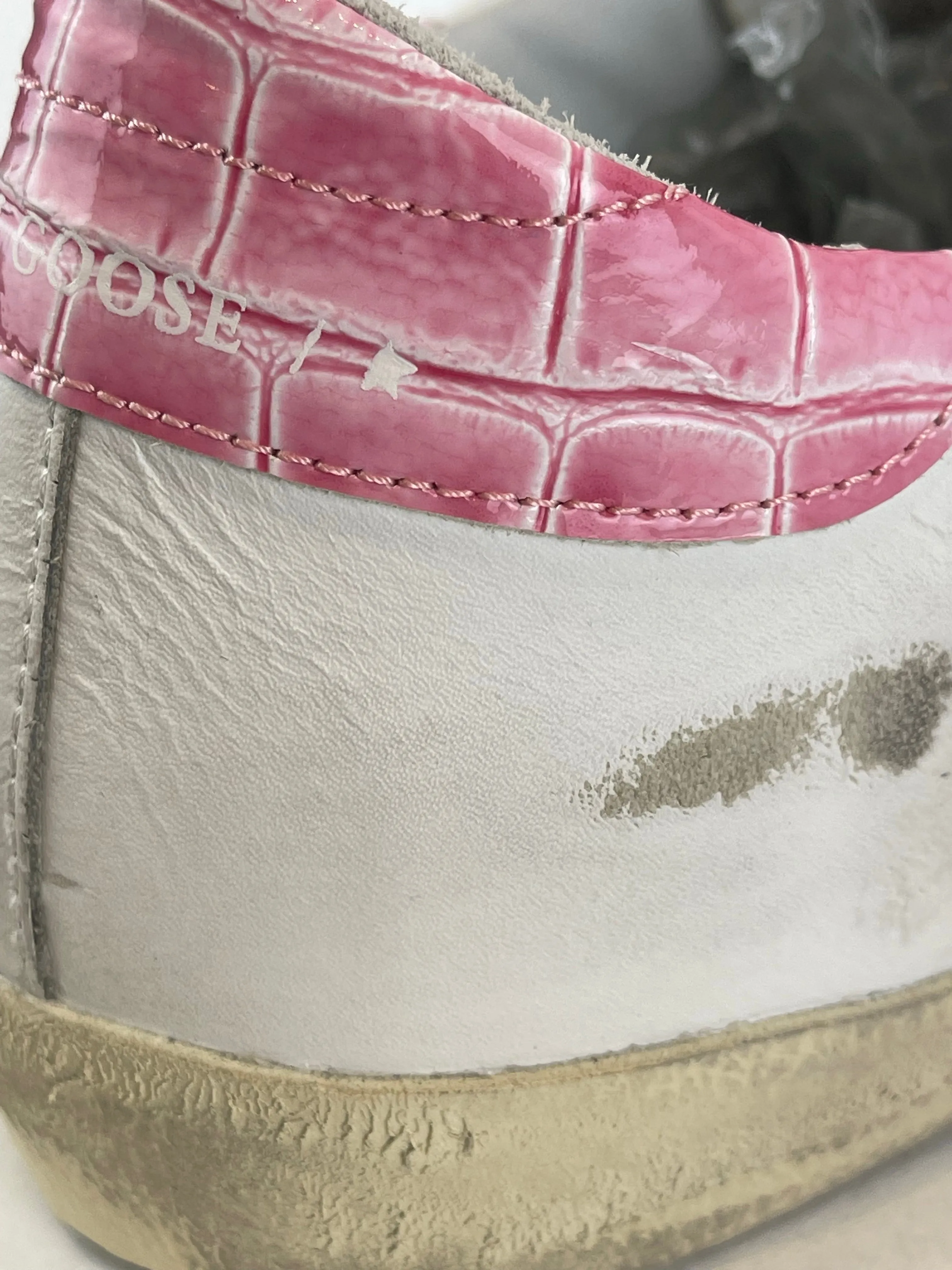 Golden Goose White Distressed Effect Leather “SuperStar” Trainer -UK 6 /EU 39